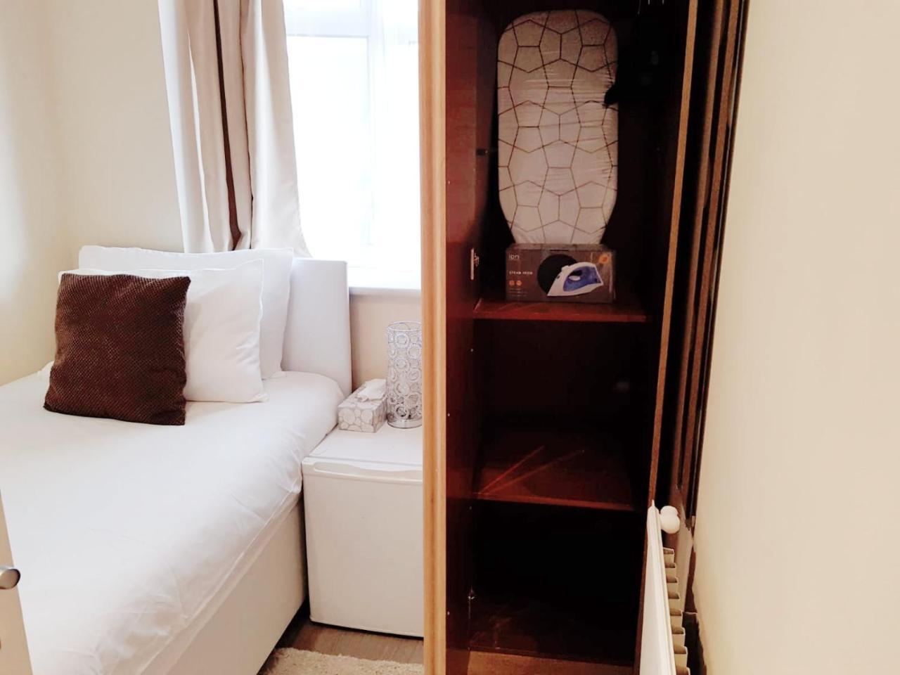Bed and Breakfast The 22 Лондон Экстерьер фото